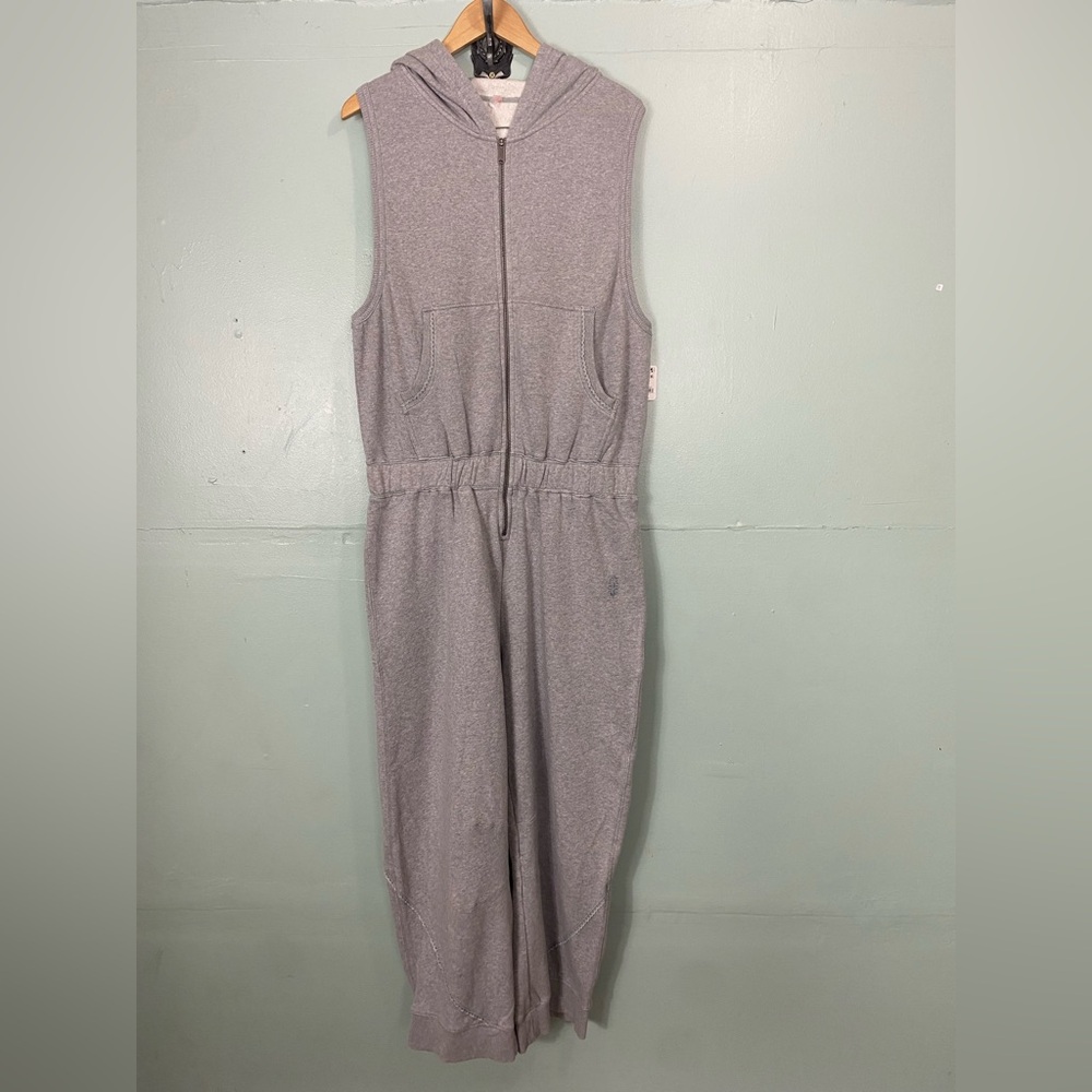 Free People Gray Sleeveless Hooded Jumpsuit - Picture 2 of 4